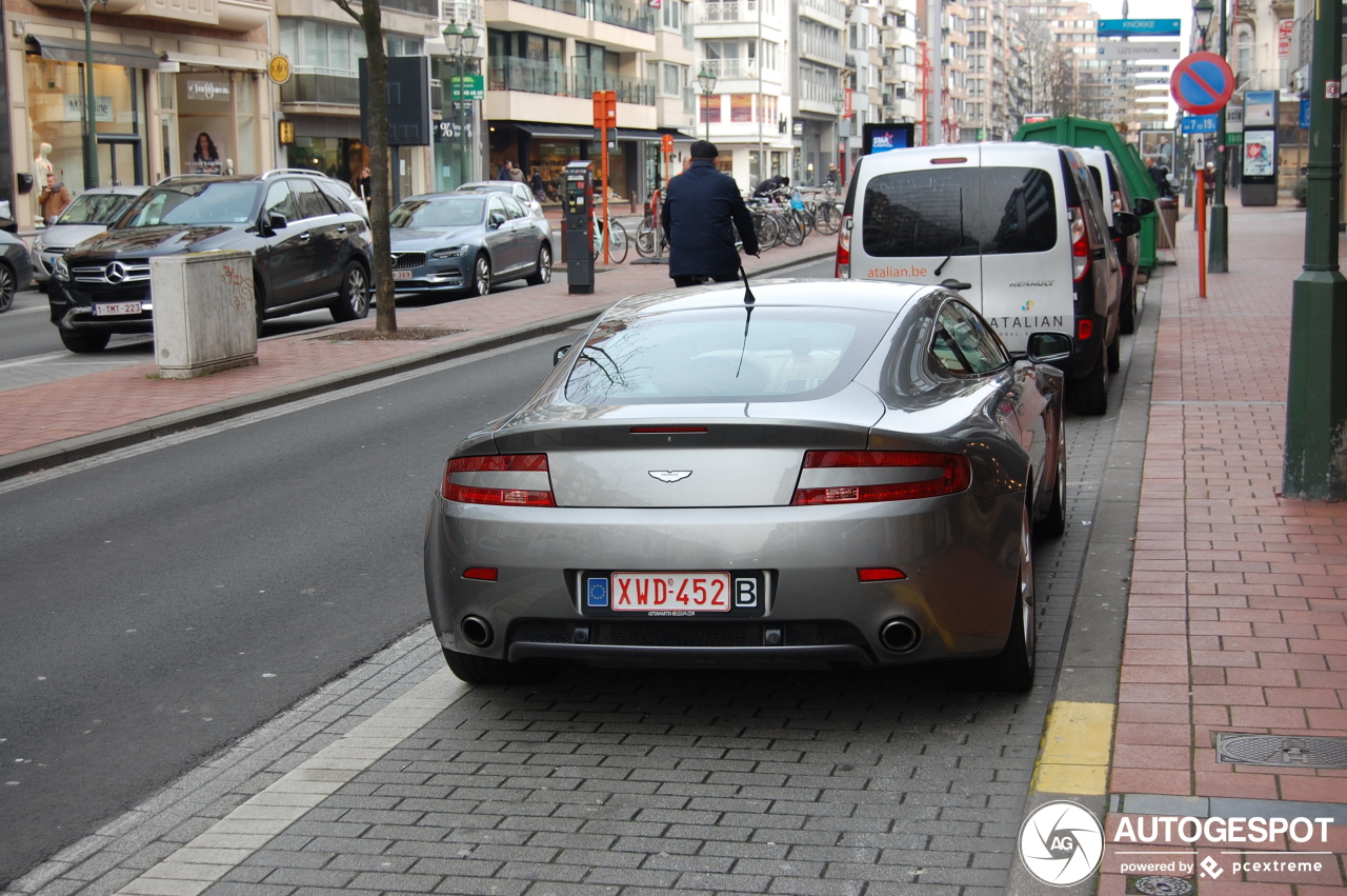 Aston Martin V8 Vantage