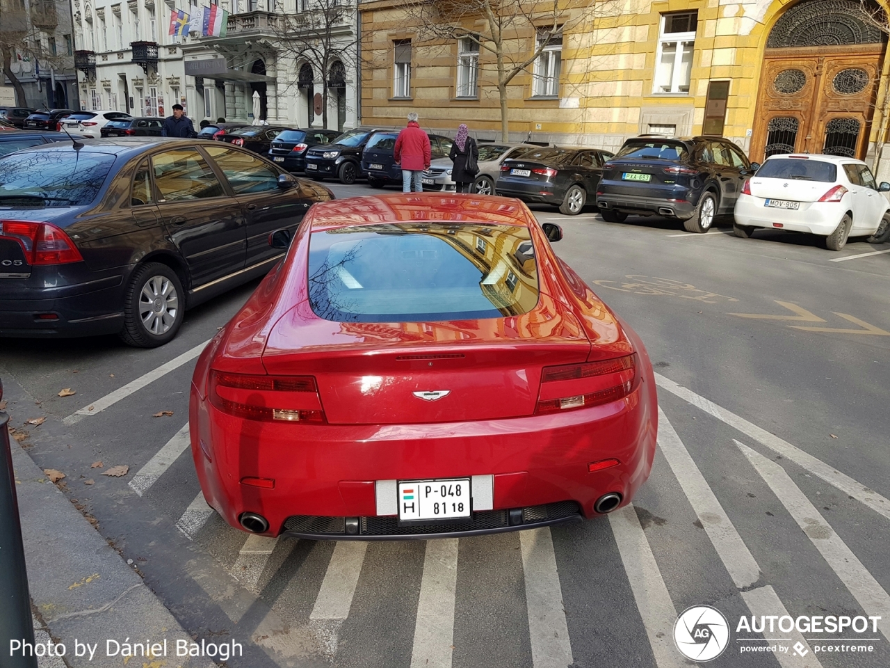 Aston Martin V8 Vantage