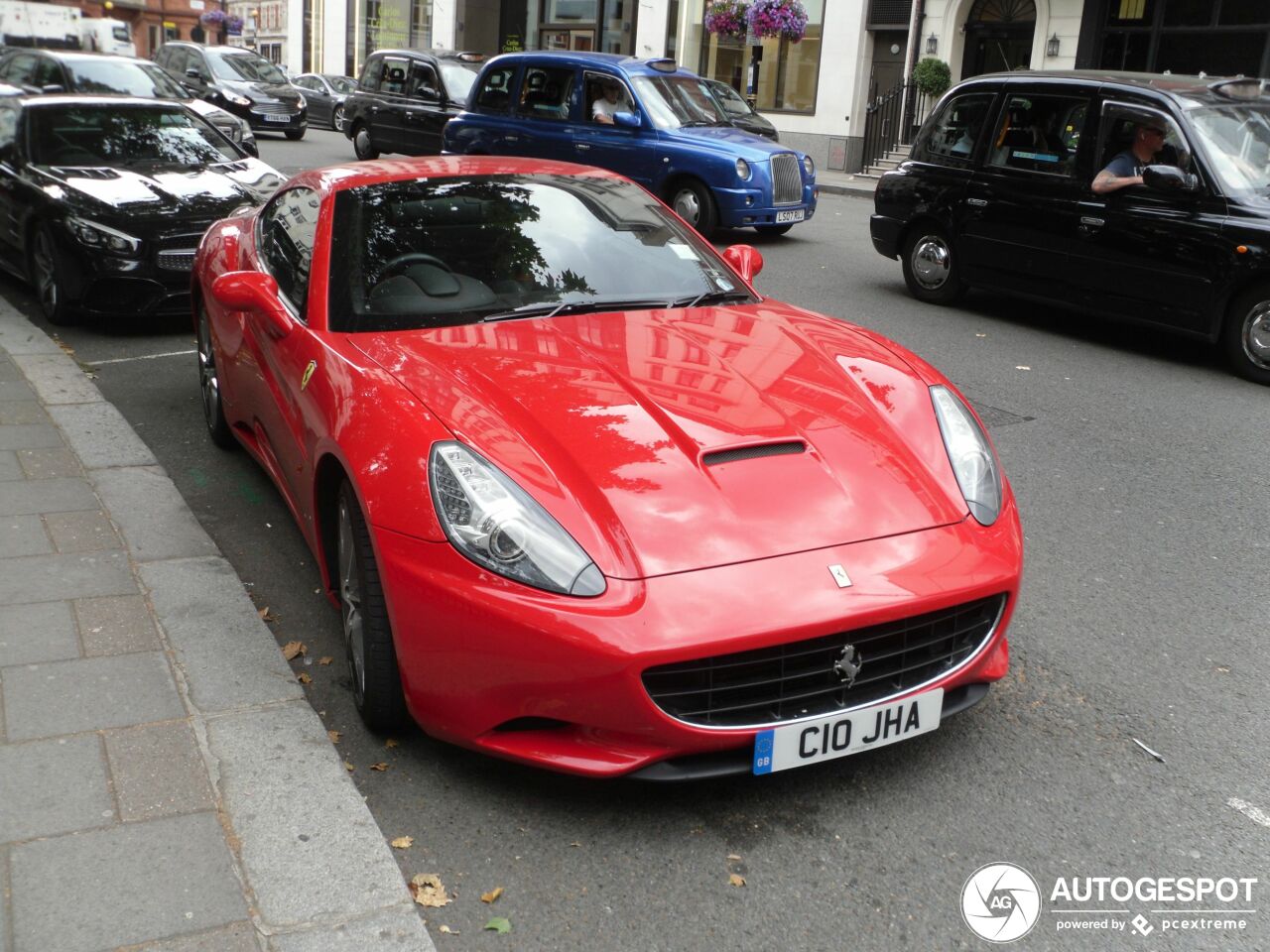 Ferrari California