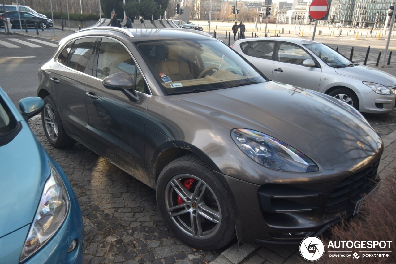 Porsche 95B Macan Turbo