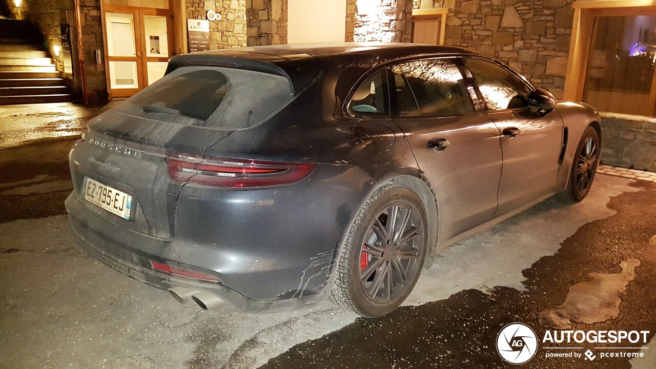 Porsche 971 Panamera Turbo Sport Turismo