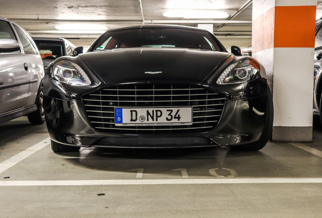 Aston Martin Rapide S