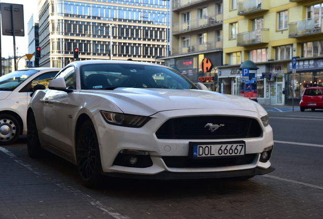 Ford Mustang GT 2015