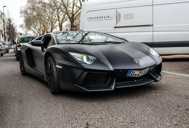 Lamborghini Aventador LP700-4 Roadster