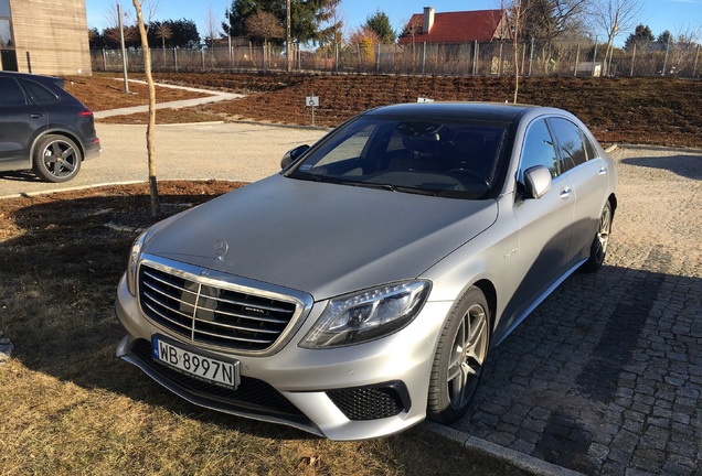 Mercedes-AMG S 63 V222