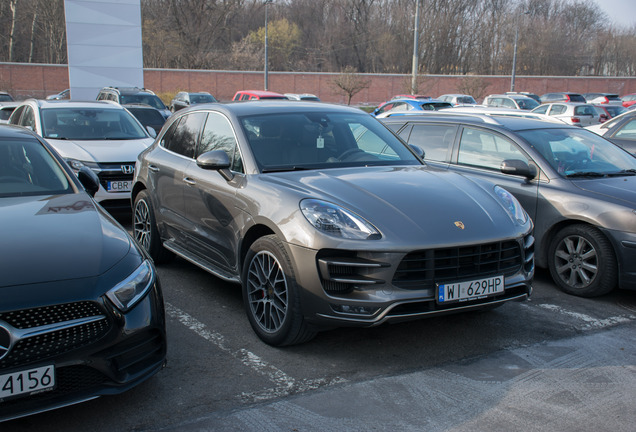 Porsche 95B Macan Turbo