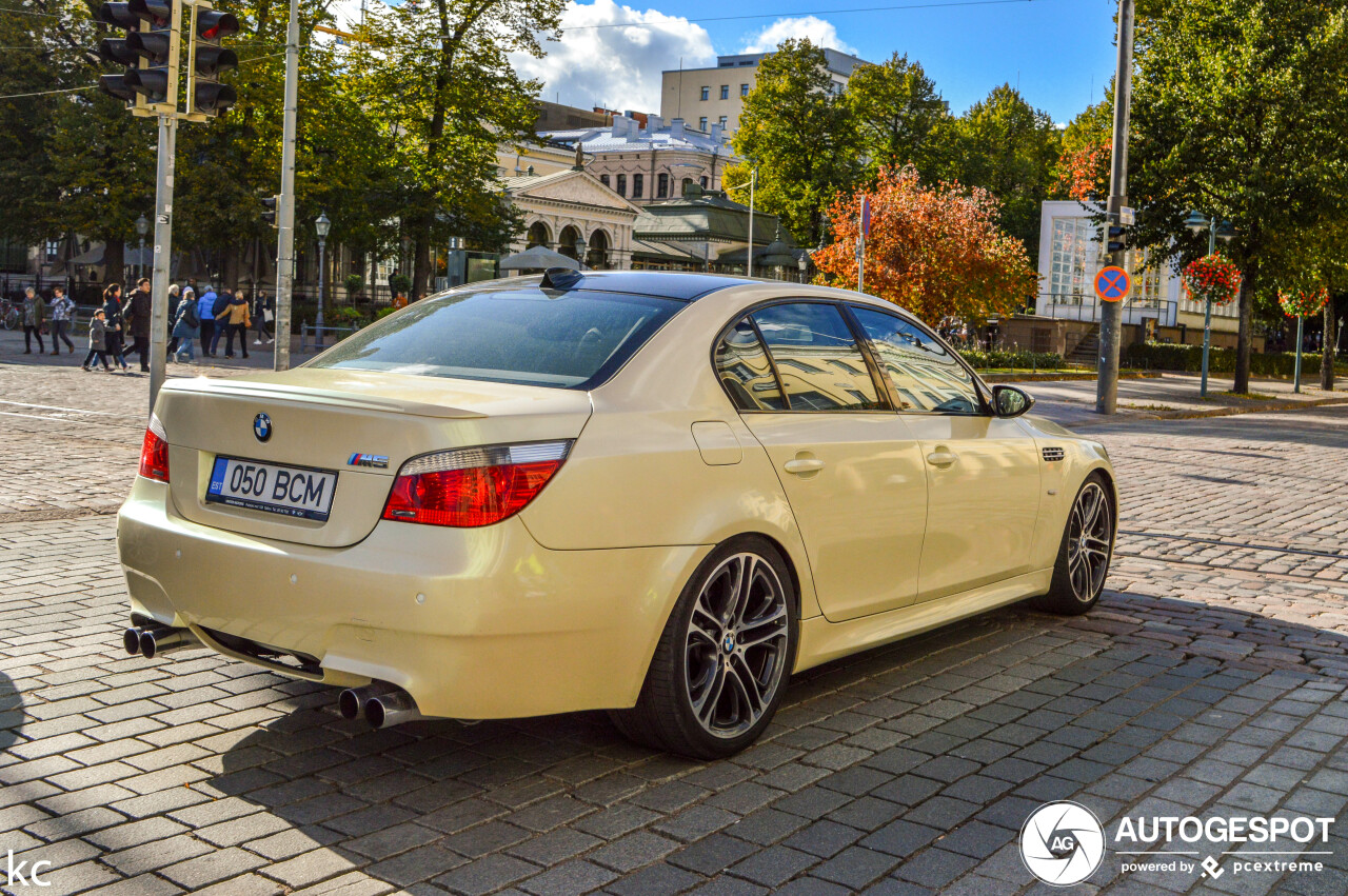 BMW M5 E60 2005