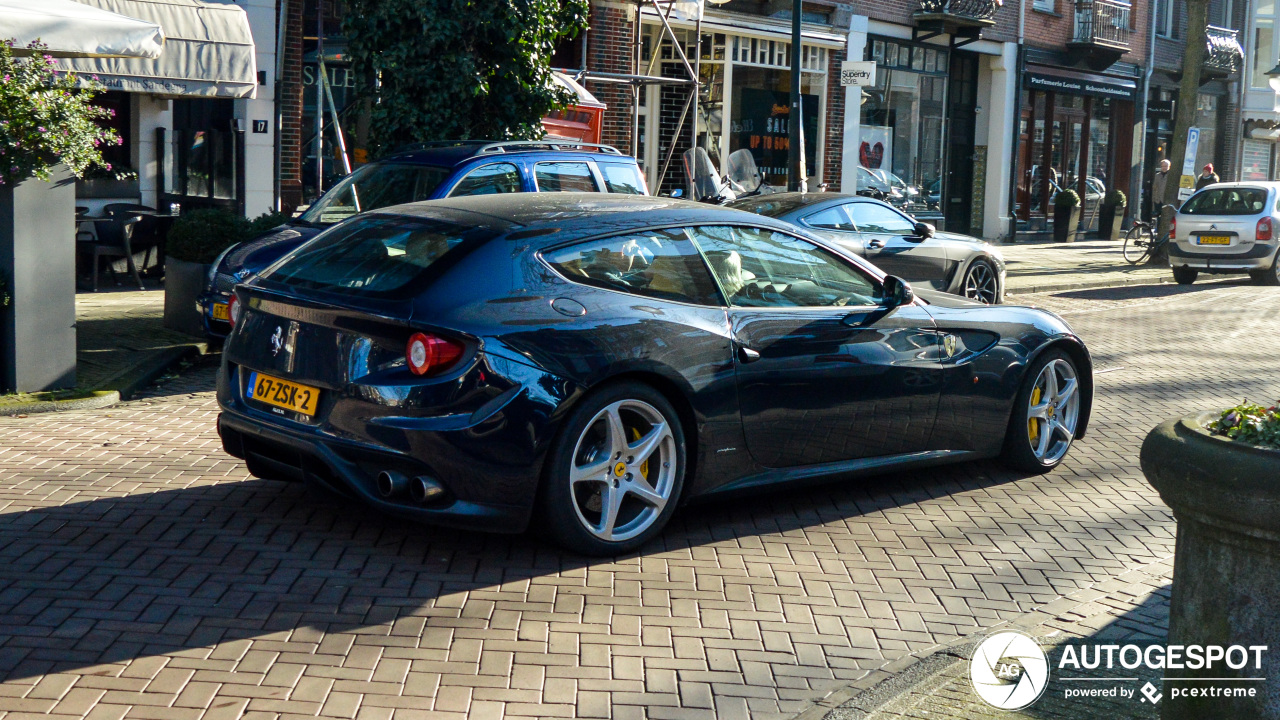 Ferrari FF