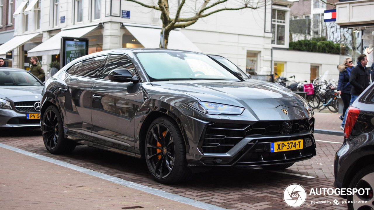 Lamborghini Urus