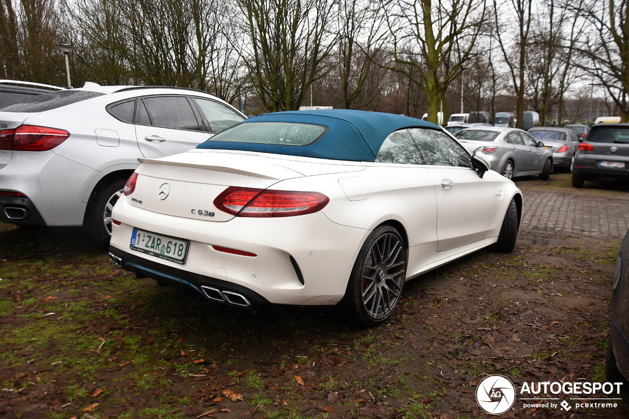 Mercedes-AMG C 63 S Convertible A205 Ocean Blue Edition