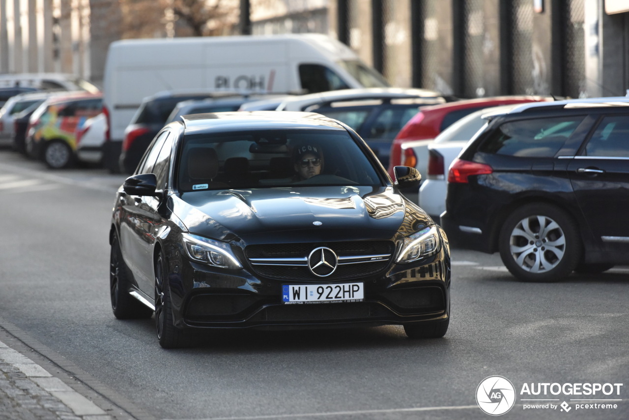 Mercedes-AMG C 63 S W205