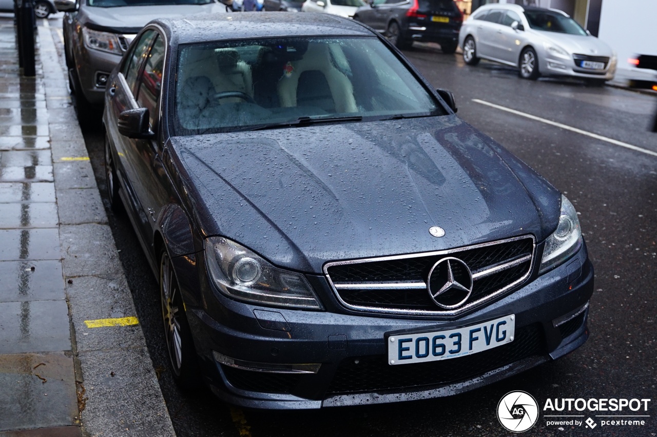 Mercedes-Benz C 63 AMG W204 2012