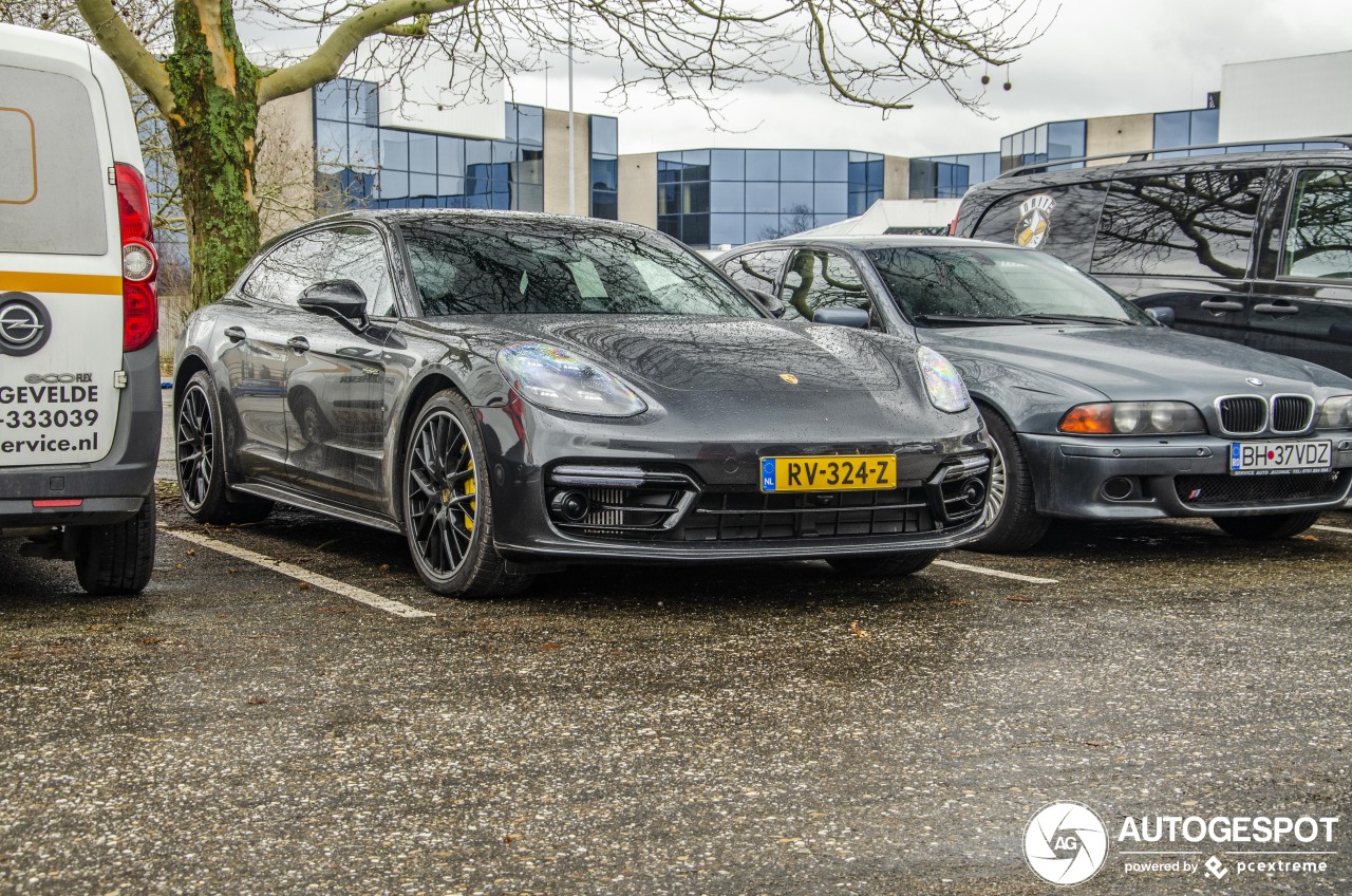 Porsche 971 Panamera Turbo S E-Hybrid Sport Turismo