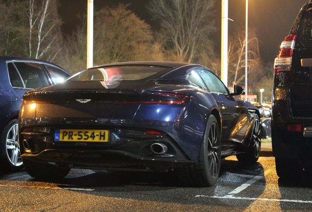 Aston Martin DB11