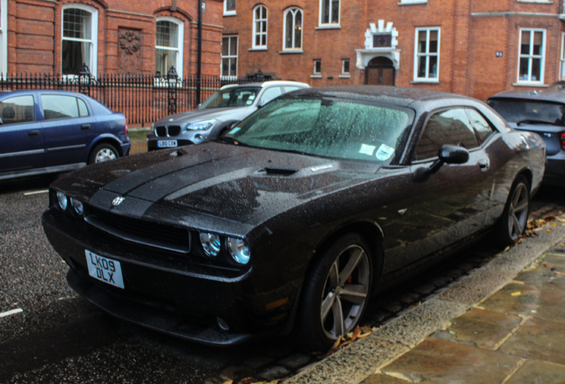 Dodge Challenger SRT-8