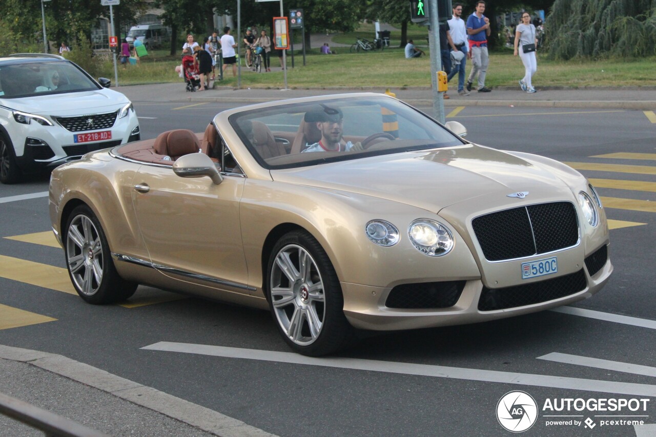 Bentley Continental GTC V8