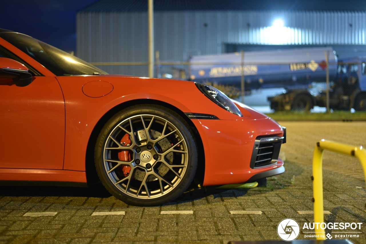 Porsche 992 Carrera S