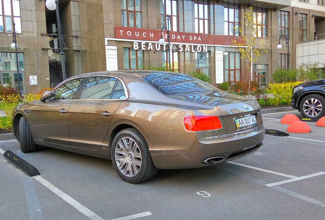 Bentley Flying Spur W12