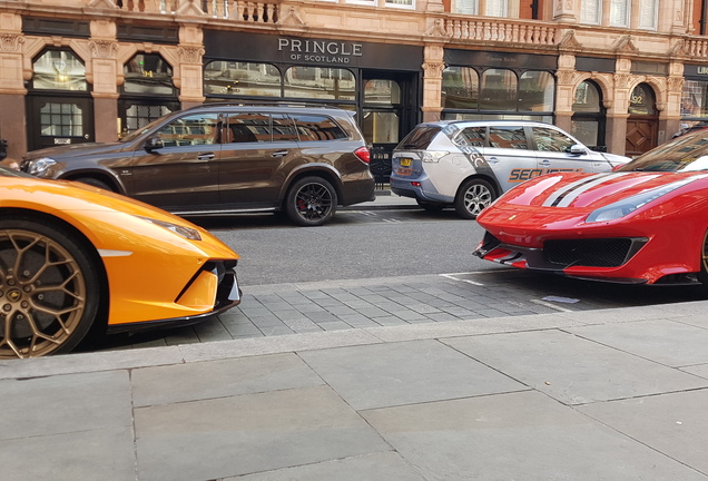 Ferrari 488 Pista