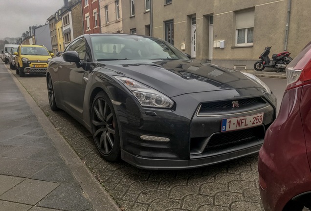 Nissan GT-R 2014