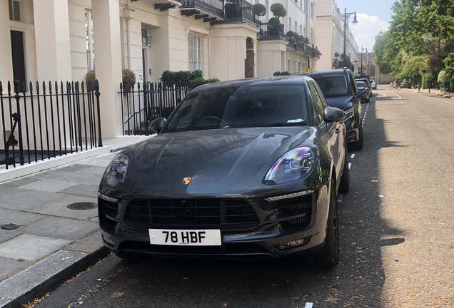 Porsche 95B Macan GTS