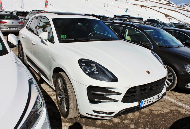 Porsche 95B Macan Turbo