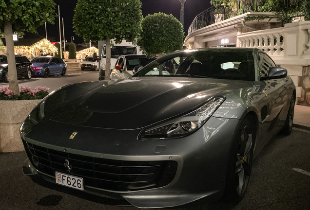 Ferrari GTC4Lusso