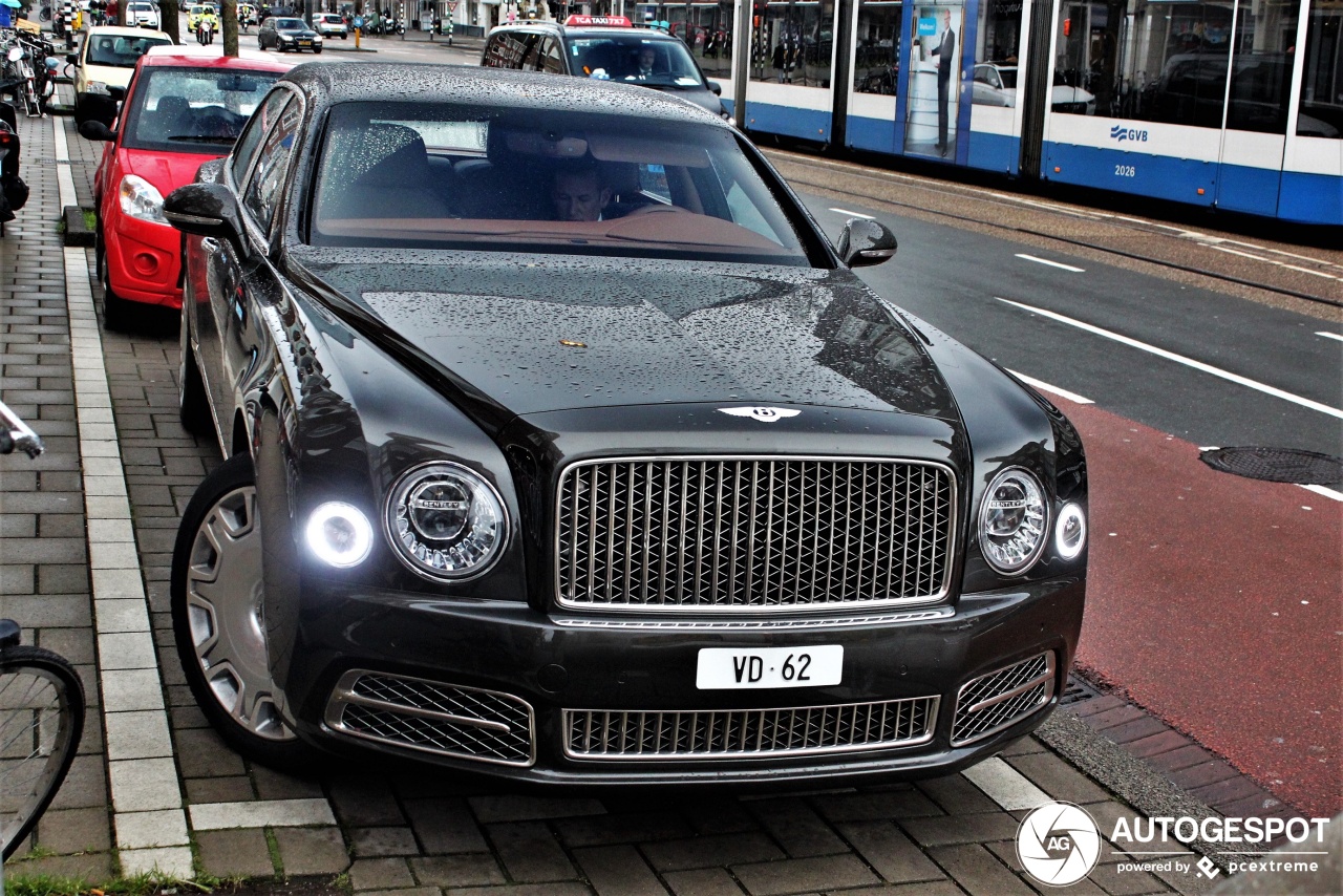 Bentley Mulsanne EWB 2016