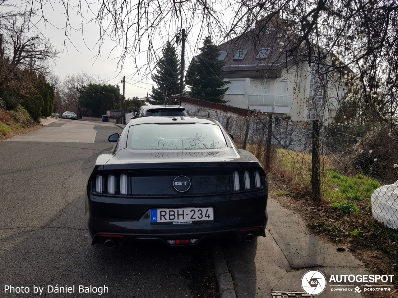 Ford Mustang GT 2015