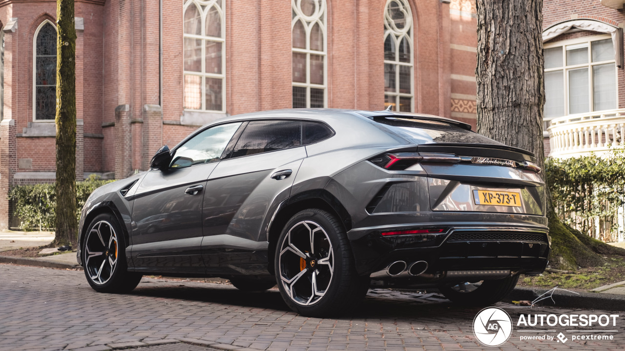 Lamborghini Urus