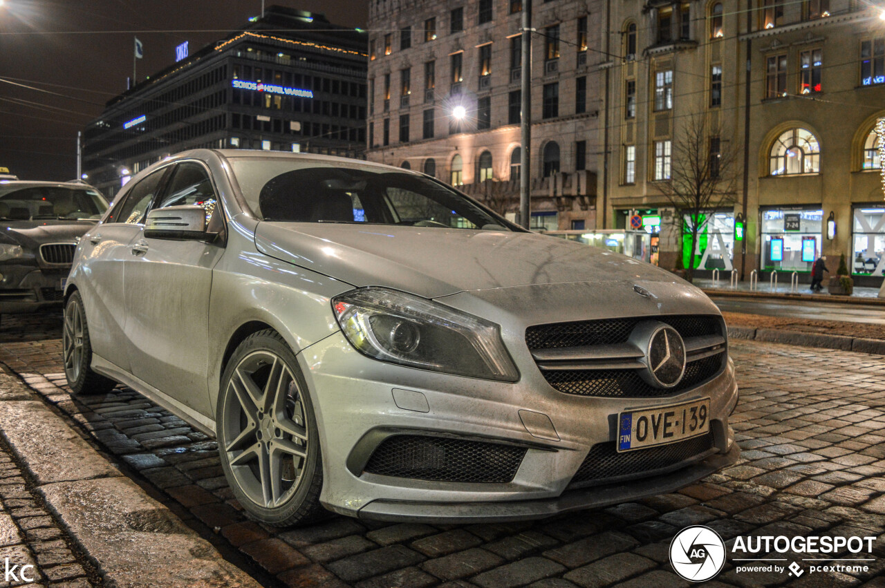 Mercedes-Benz A 45 AMG