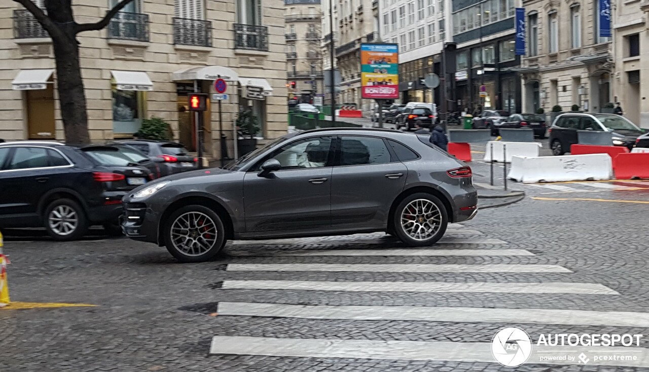 Porsche 95B Macan Turbo