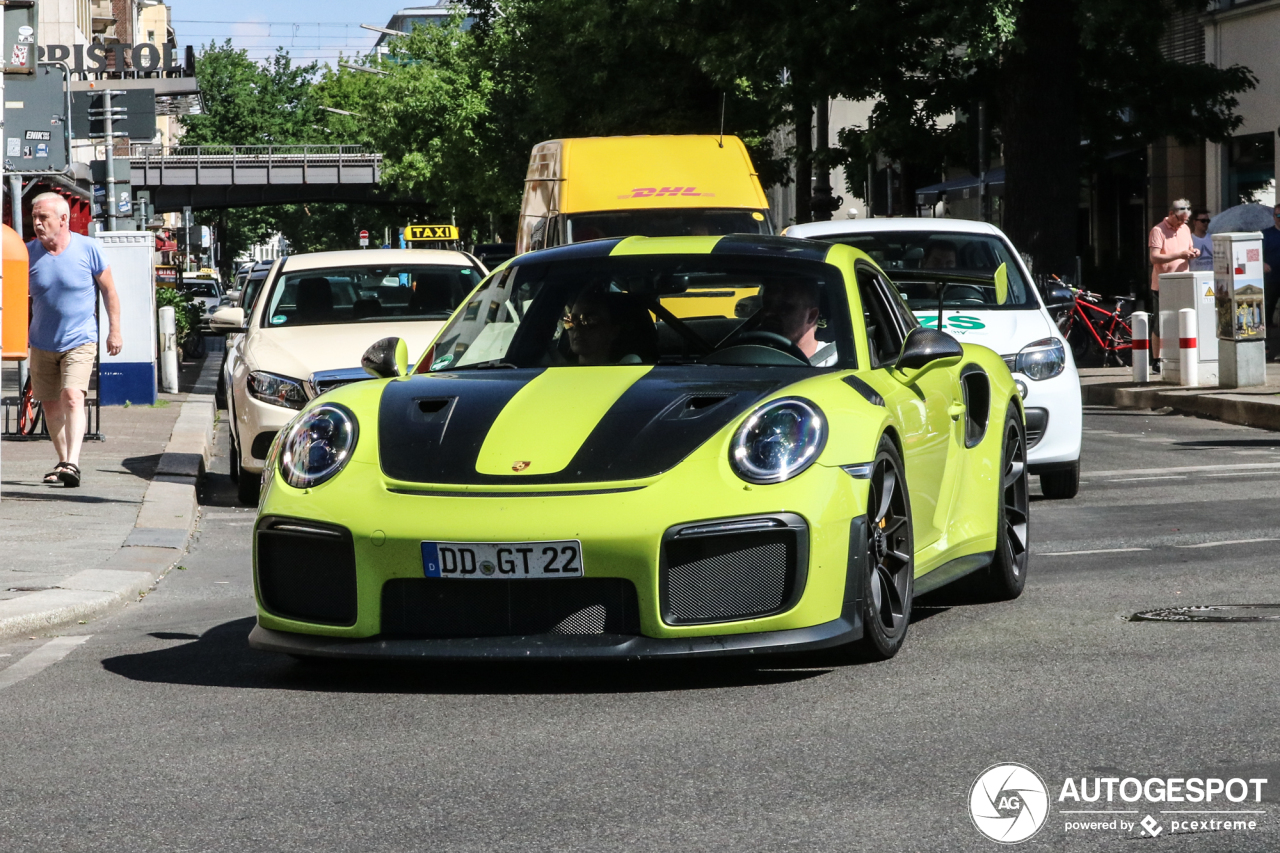 Porsche 991 GT2 RS Weissach Package