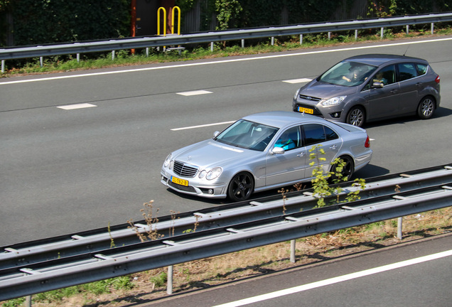 Mercedes-Benz E 63 AMG