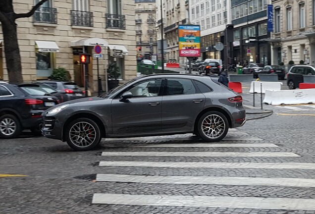 Porsche 95B Macan Turbo MkI