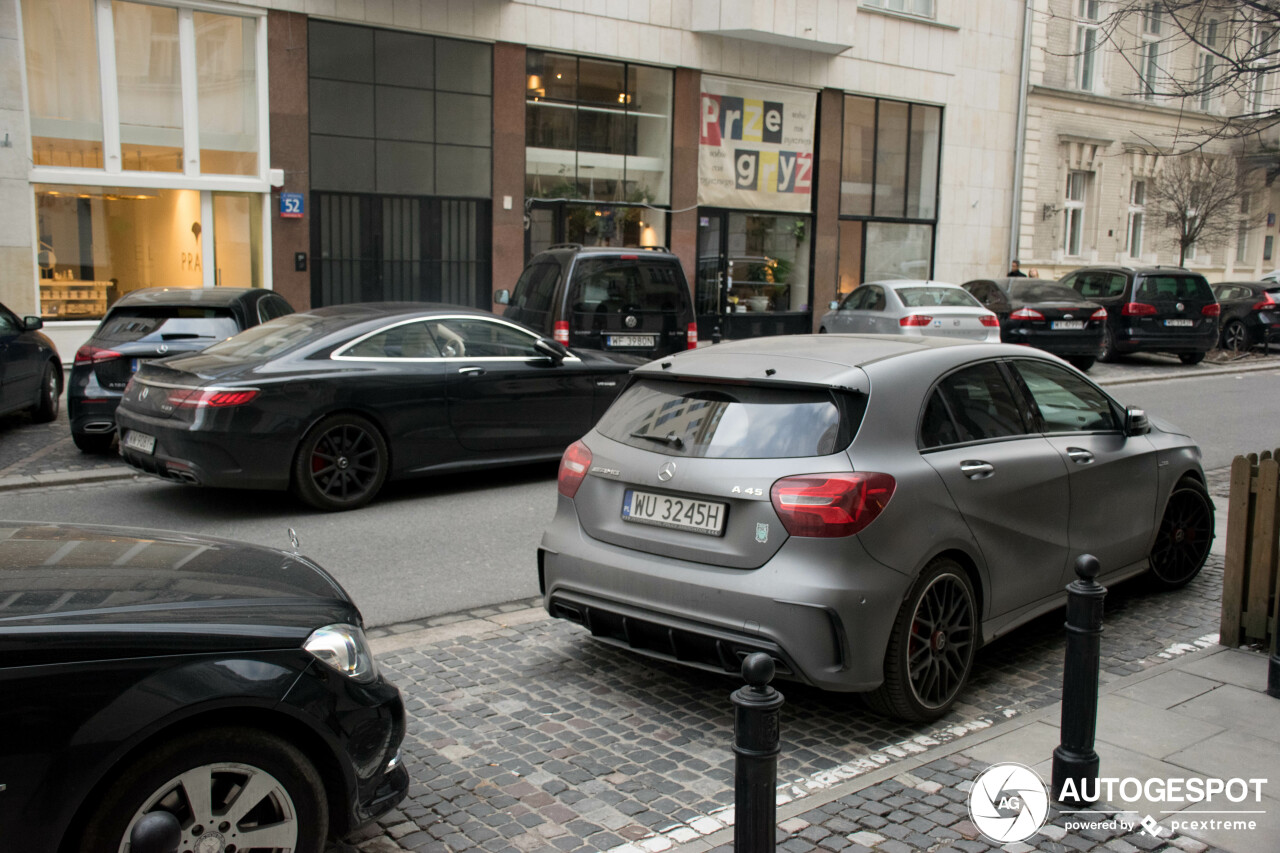 Mercedes-AMG A 45 W176 2015