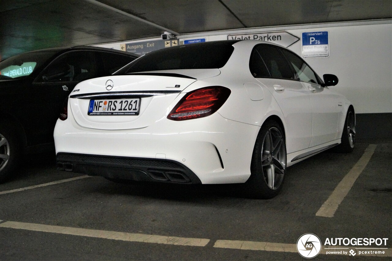 Mercedes-AMG C 63 S W205