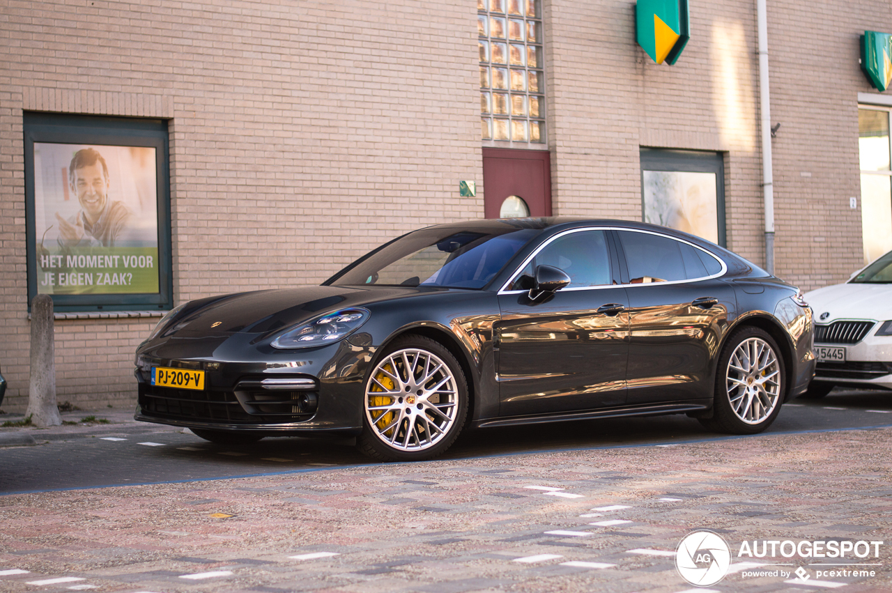 Porsche 971 Panamera Turbo S E-Hybrid