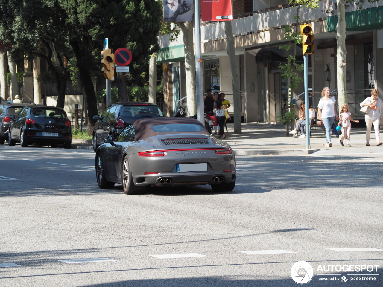 Porsche 991 Carrera 4S Cabriolet MkII