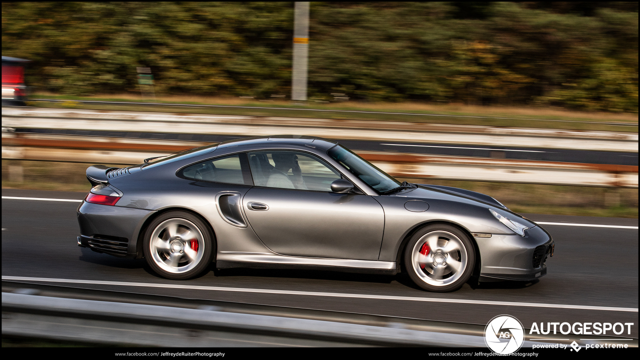 Porsche 996 Turbo