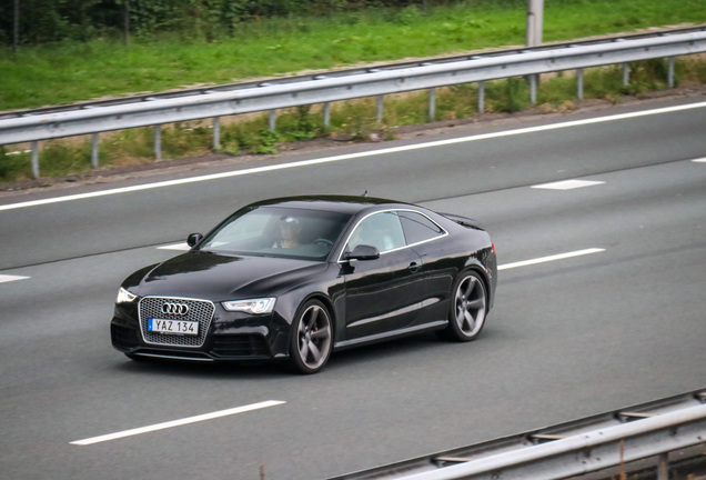 Audi RS5 B8 2012