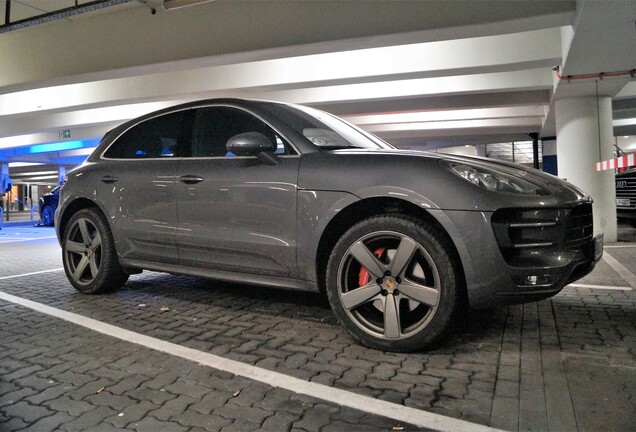 Porsche 95B Macan Turbo MkI