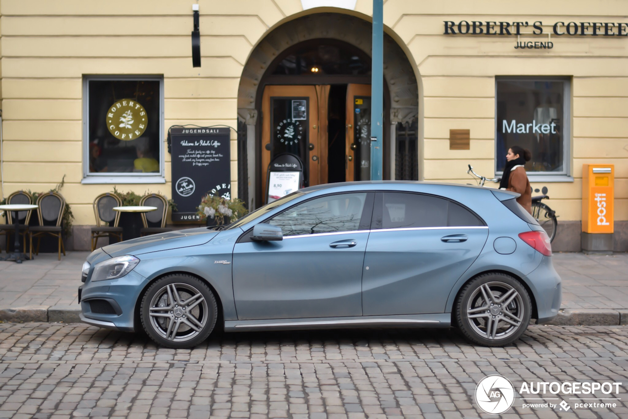 Mercedes-Benz A 45 AMG