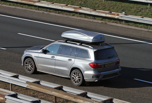 Mercedes-Benz GL 63 AMG X166