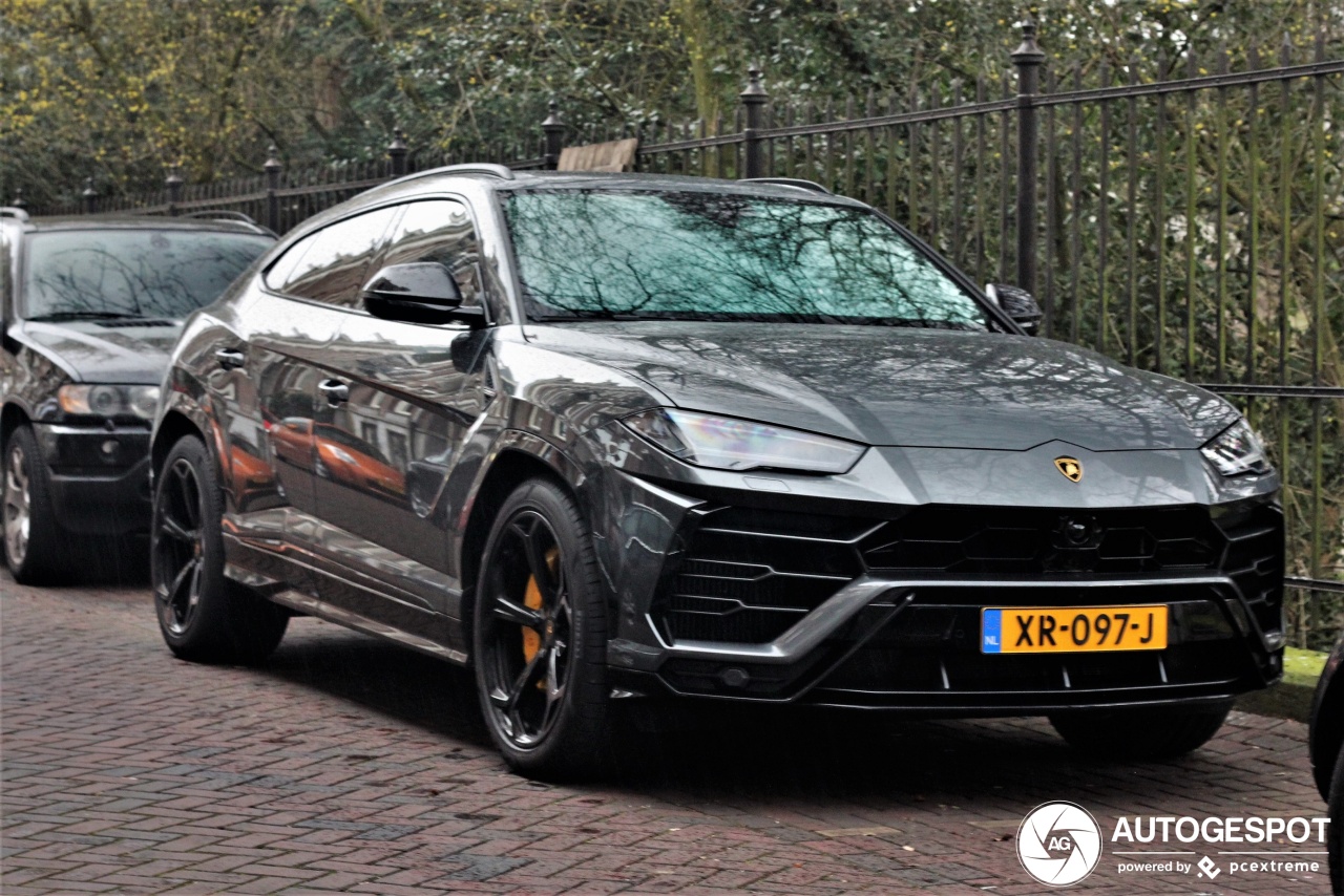 Lamborghini Urus