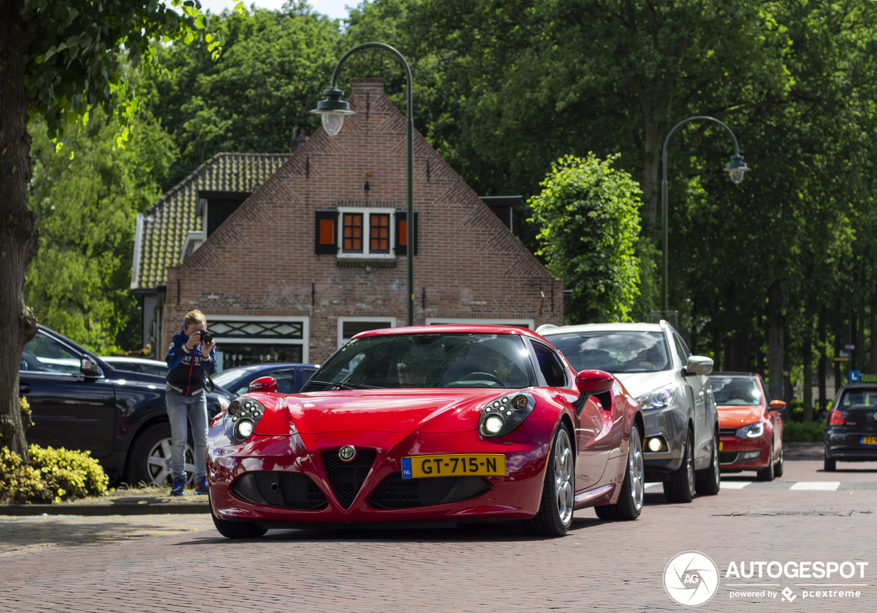 Alfa Romeo 4C Coupé