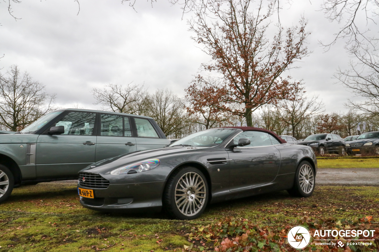 Aston Martin DB9 Volante