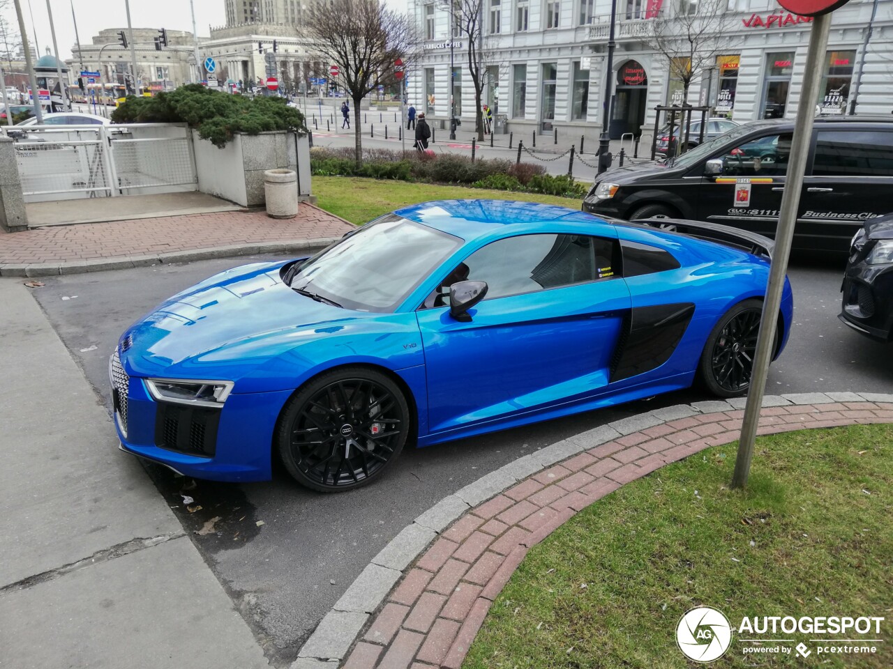 Audi R8 V10 Plus 2015