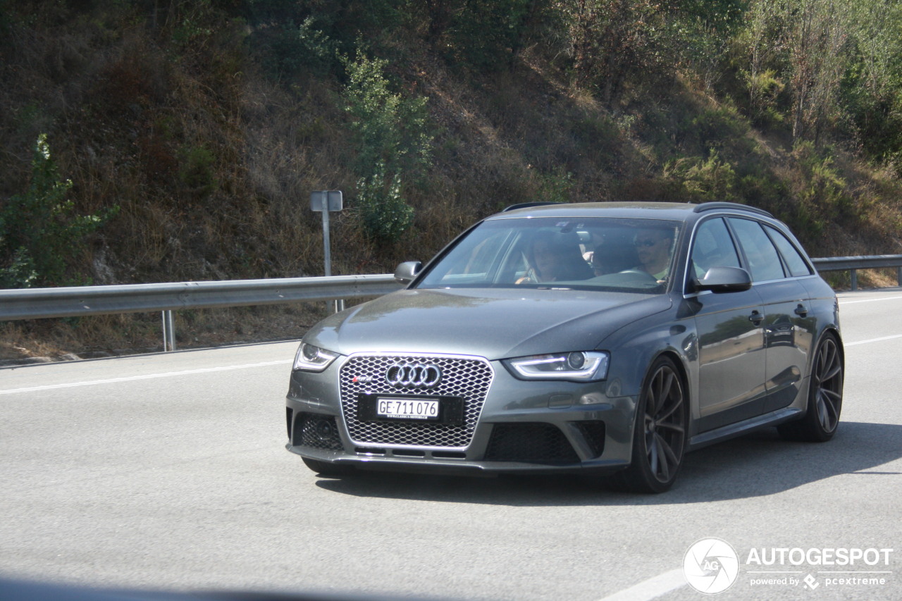 Audi RS4 Avant B8