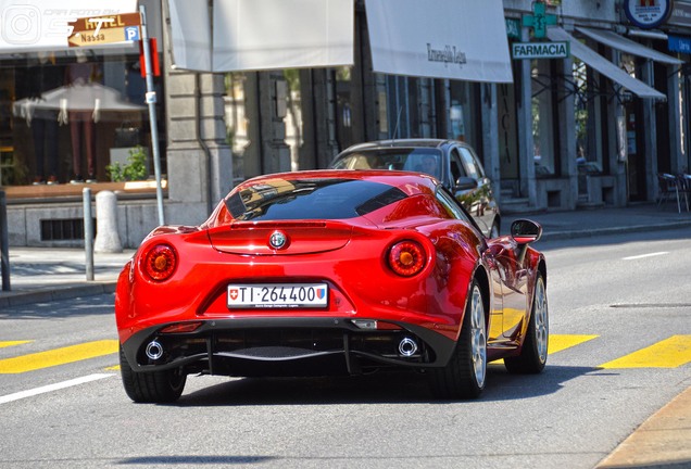 Alfa Romeo 4C Coupé